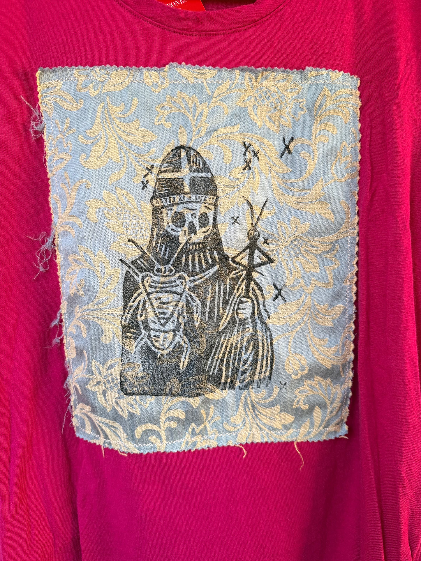 Handprinted+Patched Magenta Shirt L
